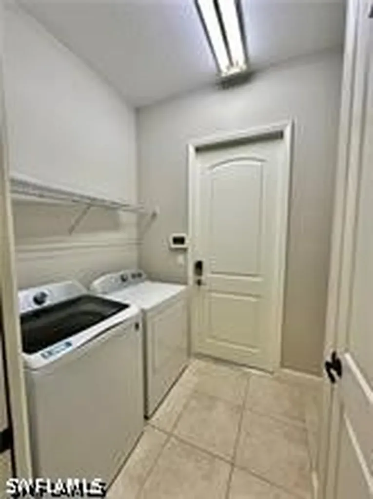 1581 Serrano Circle Naples FL 34105