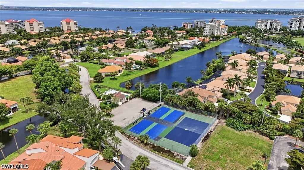 14860 Laguna Drive Fort Myers FL 33908