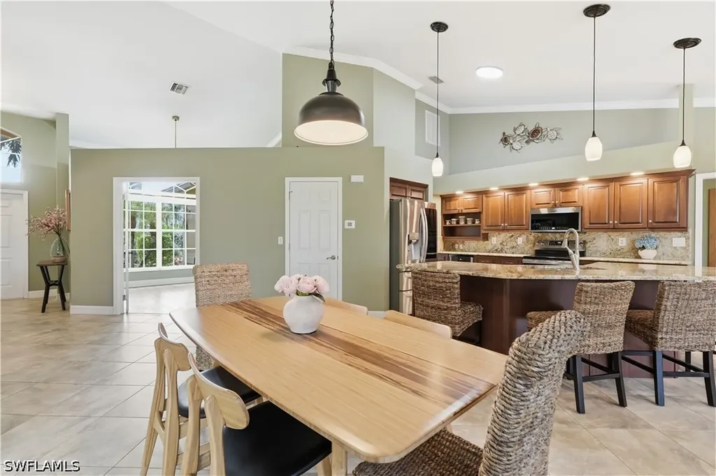 14860 Laguna Drive Fort Myers FL 33908