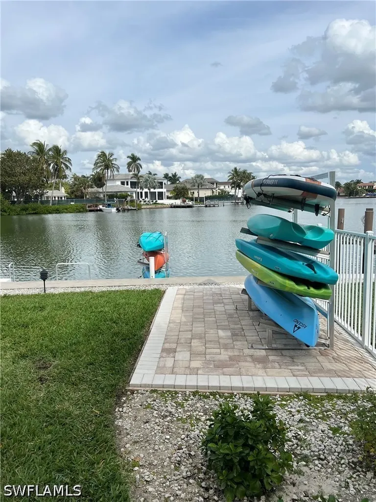 1910 Gulf Shore Boulevard N Naples FL 34102