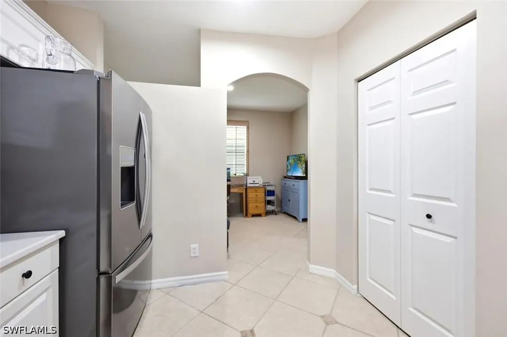 6305 Wilshire Pines Circle Naples FL 34109
