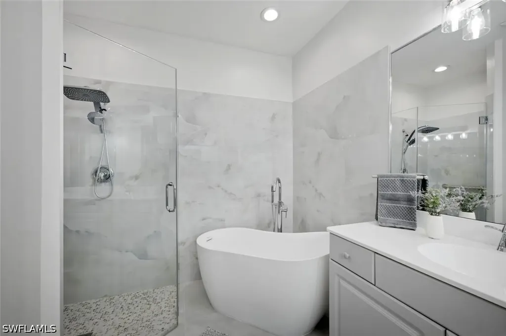 6305 Wilshire Pines Circle Naples FL 34109
