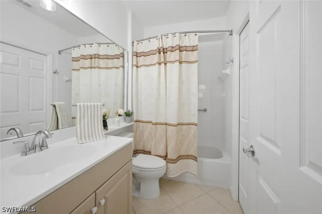 6305 Wilshire Pines Circle Naples FL 34109