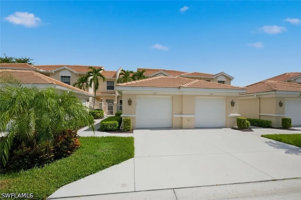 6305 Wilshire Pines Circle Naples FL 34109