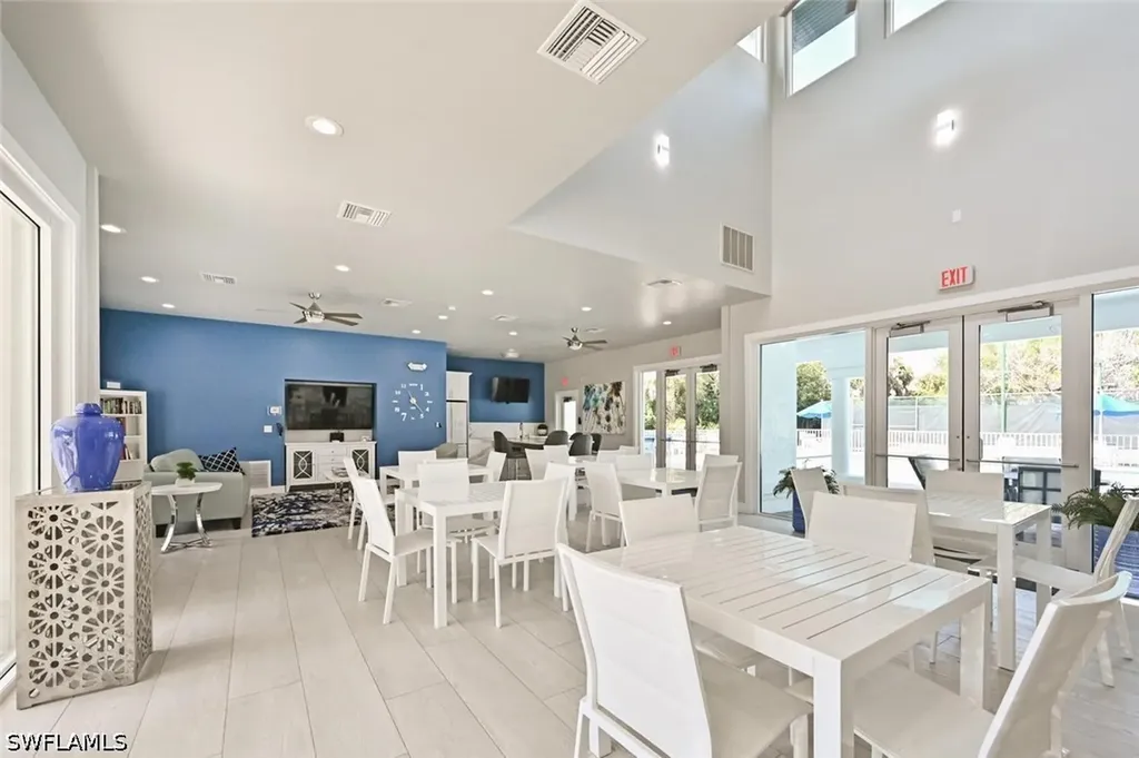 6305 Wilshire Pines Circle Naples FL 34109