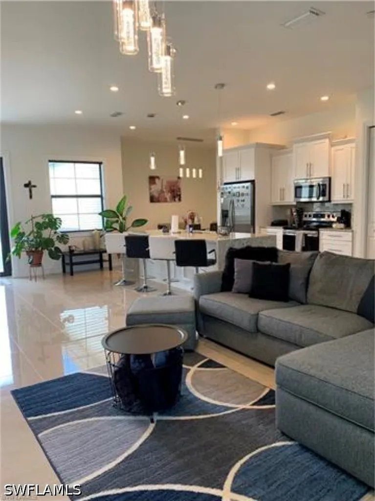 4173 20th Avenue NE Naples FL 34120