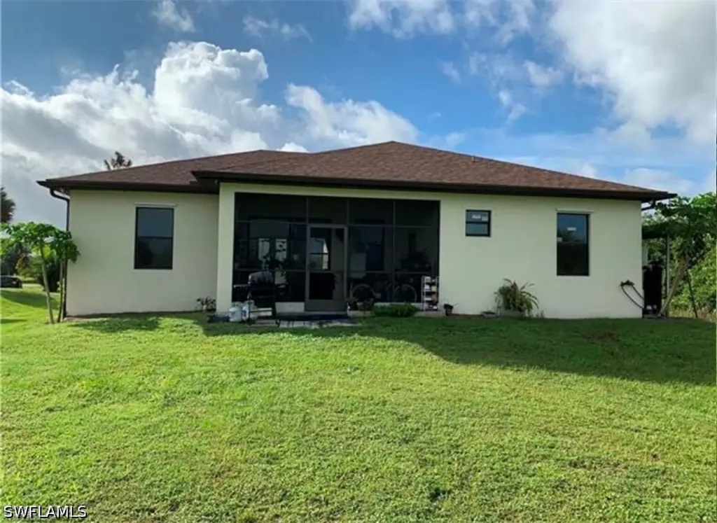 4173 20th Avenue NE Naples FL 34120