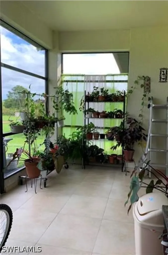 4173 20th Avenue NE Naples FL 34120