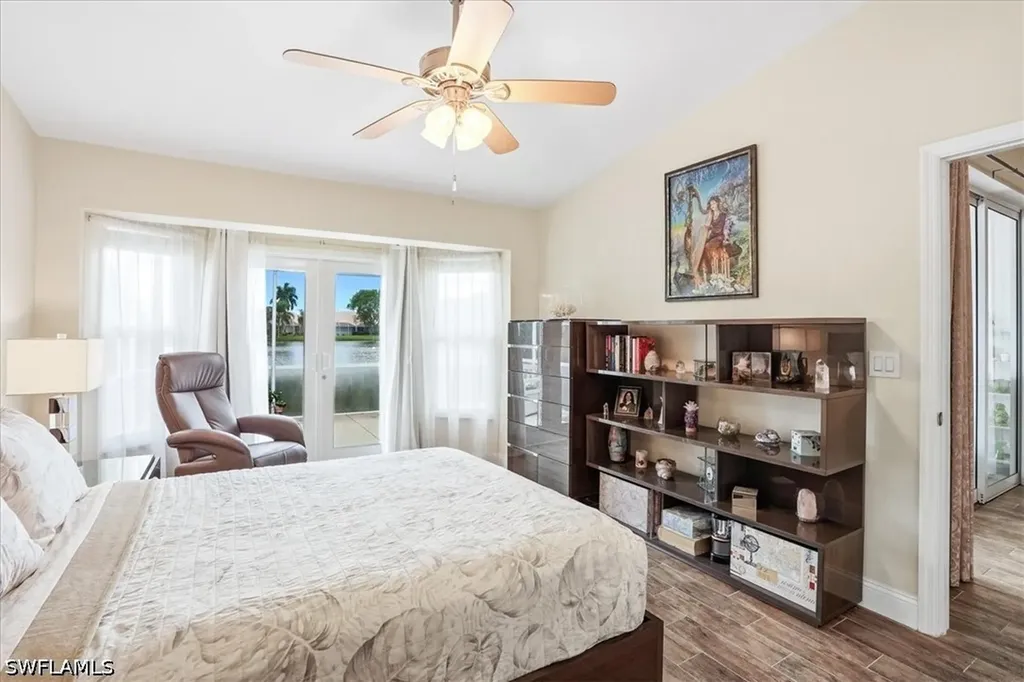 2266 Stacil Circle Naples FL 34109