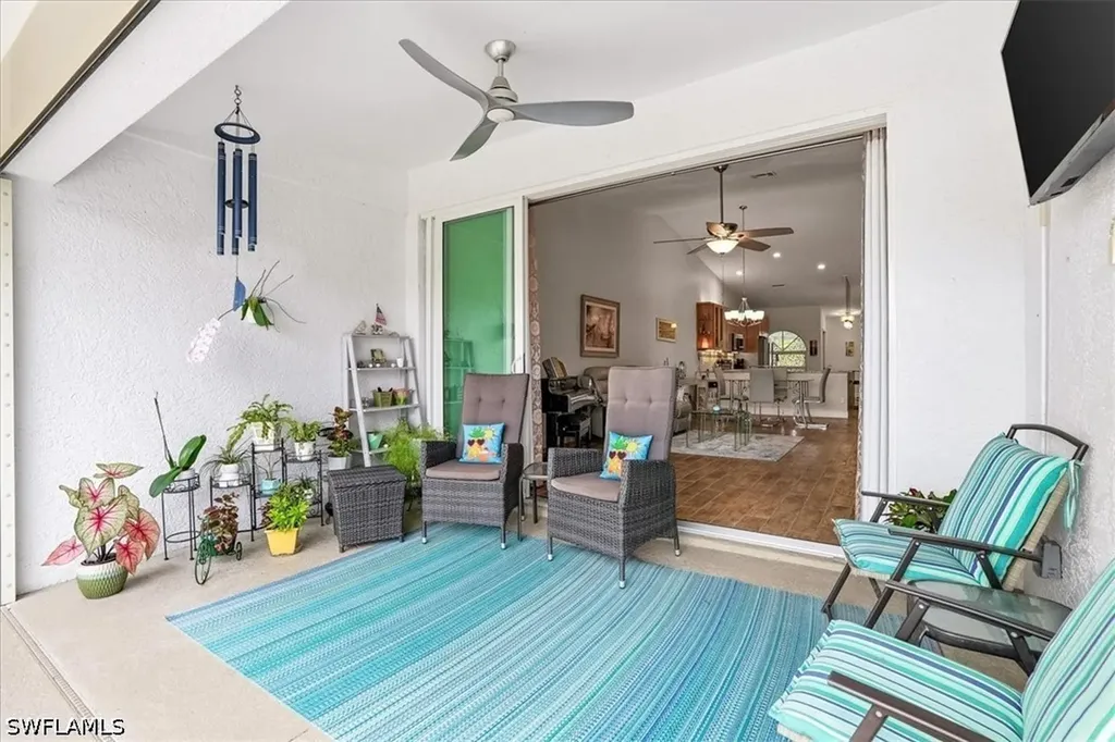 2266 Stacil Circle Naples FL 34109