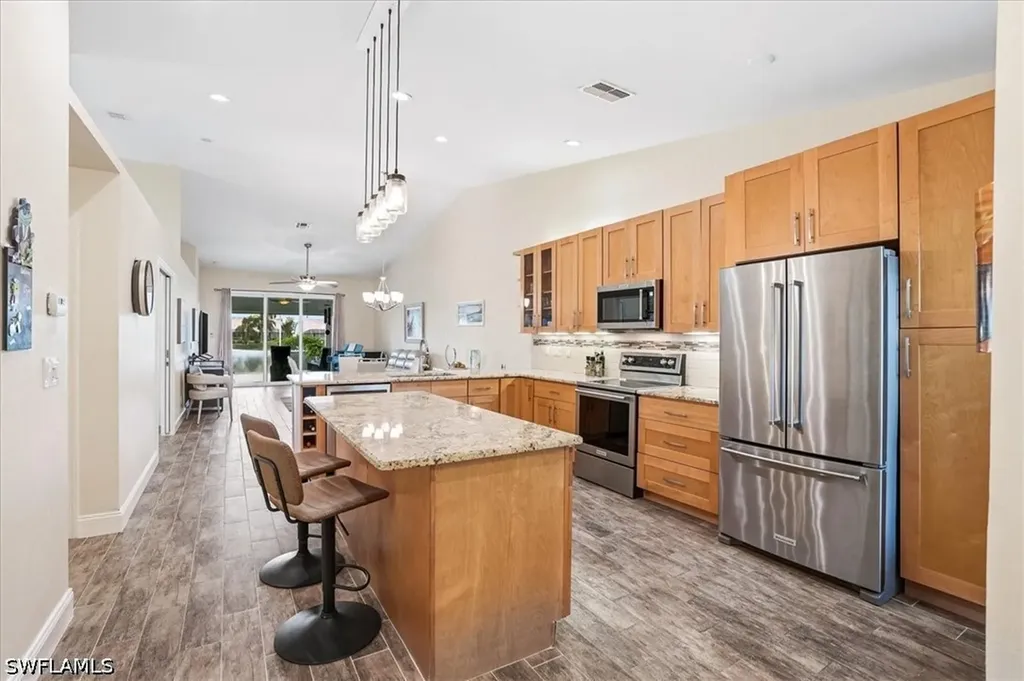 2266 Stacil Circle Naples FL 34109