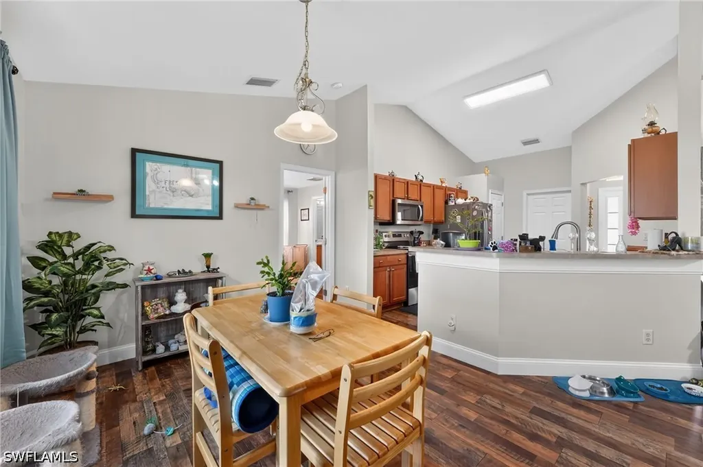 2206 NE 24th Terrace Cape Coral FL 33909