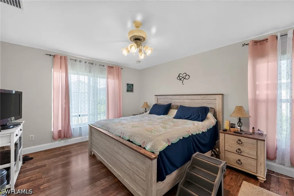 2206 NE 24th Terrace Cape Coral FL 33909