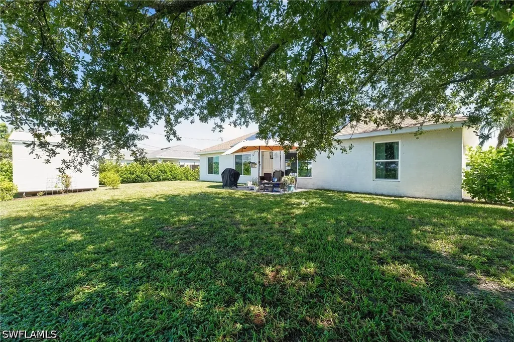 2206 NE 24th Terrace Cape Coral FL 33909
