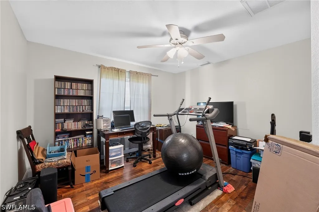 2206 NE 24th Terrace Cape Coral FL 33909