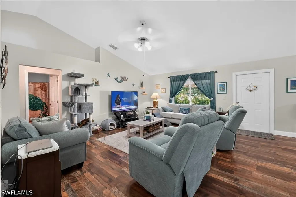 2206 NE 24th Terrace Cape Coral FL 33909