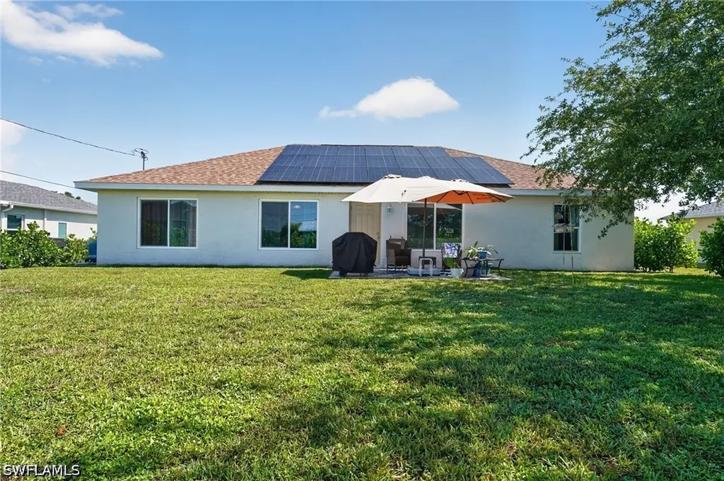 2206 NE 24th Terrace Cape Coral FL 33909