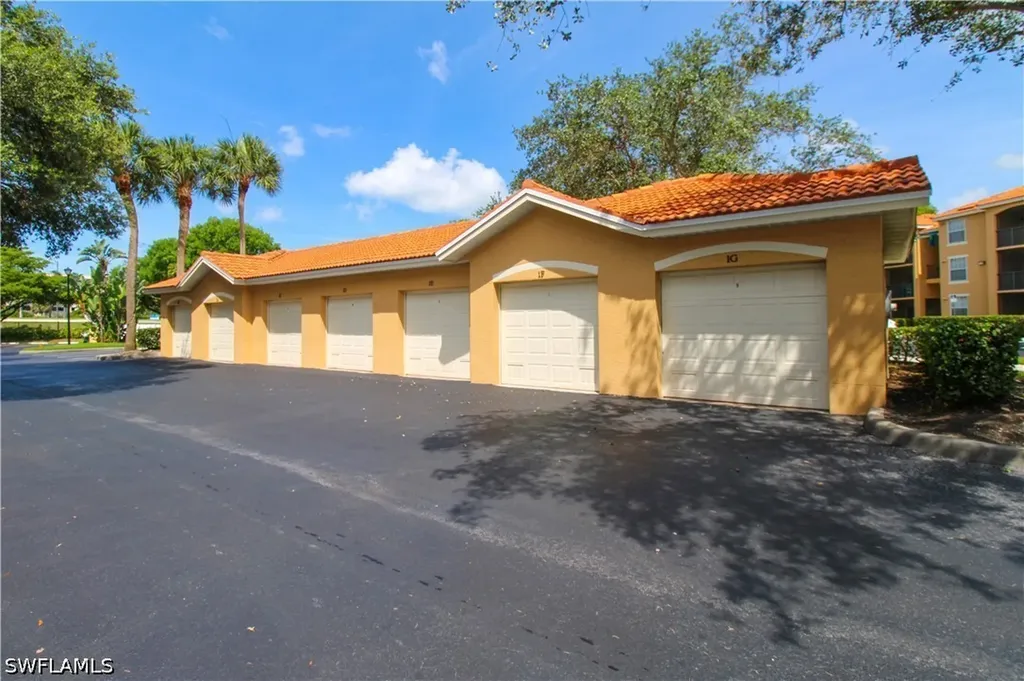 8659 River Homes Lane Bonita Springs FL 34135