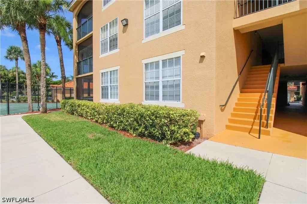 8659 River Homes Lane Bonita Springs FL 34135