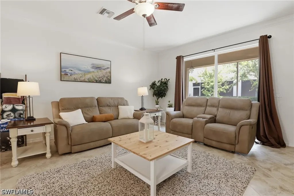 2722 Citrus Street Naples FL 34120