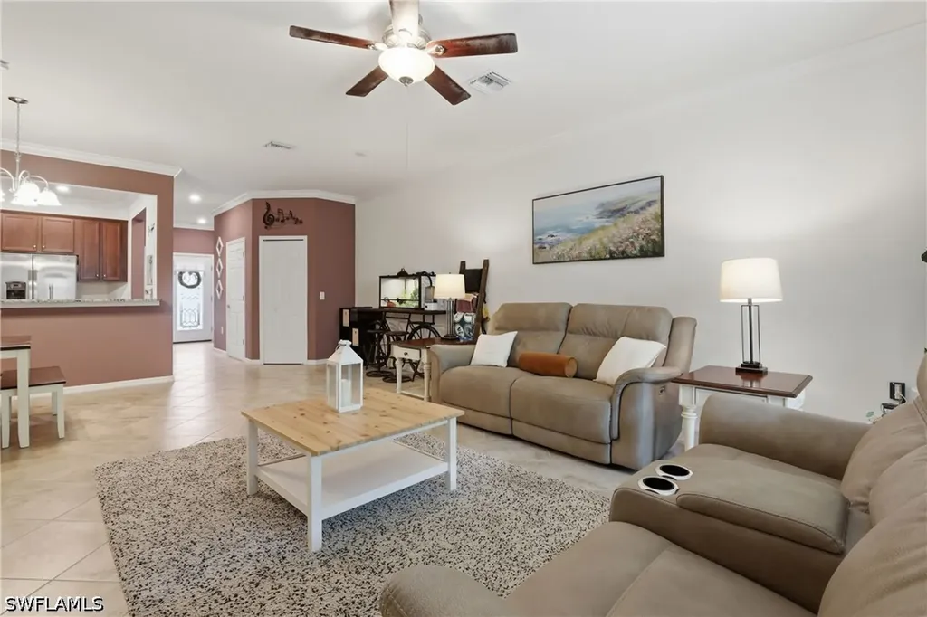 2722 Citrus Street Naples FL 34120