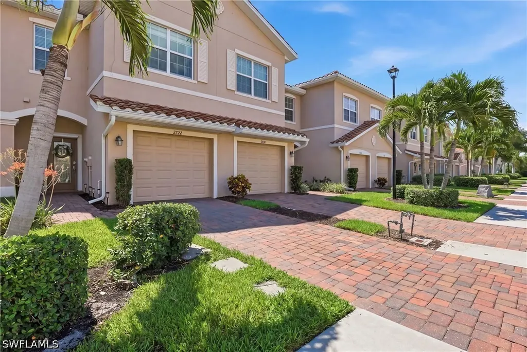 2722 Citrus Street Naples FL 34120