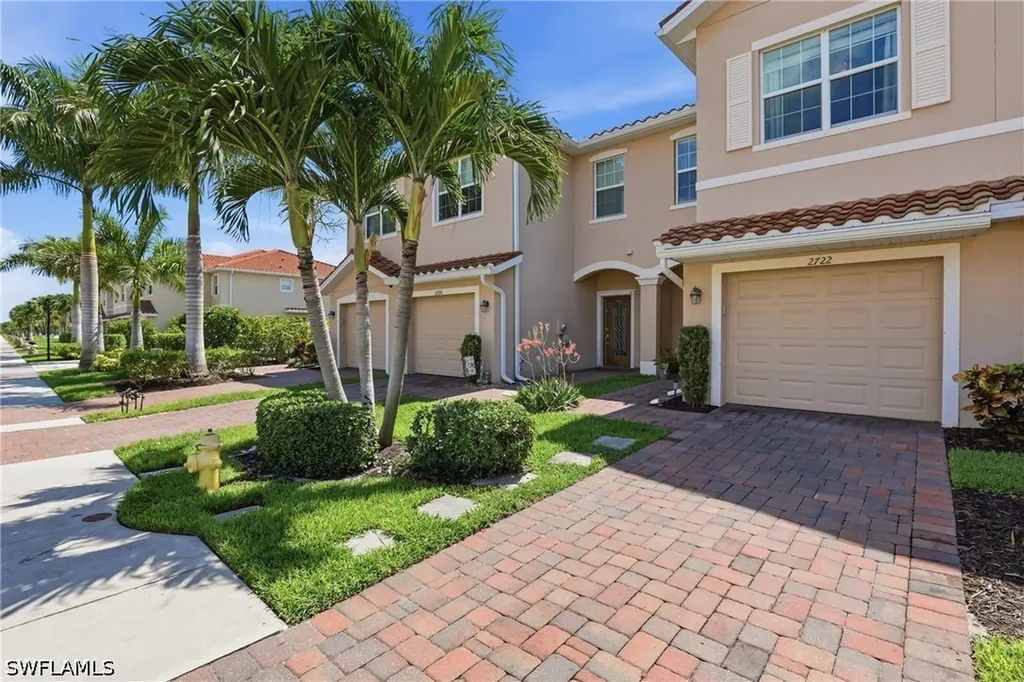2722 Citrus Street Naples FL 34120