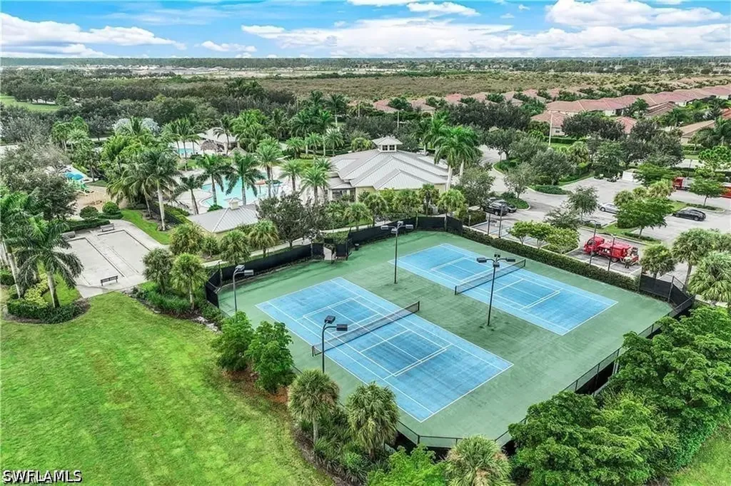 2722 Citrus Street Naples FL 34120