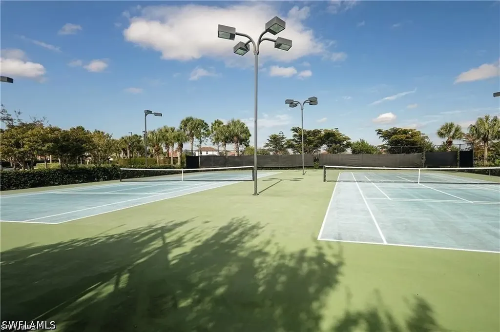 2722 Citrus Street Naples FL 34120