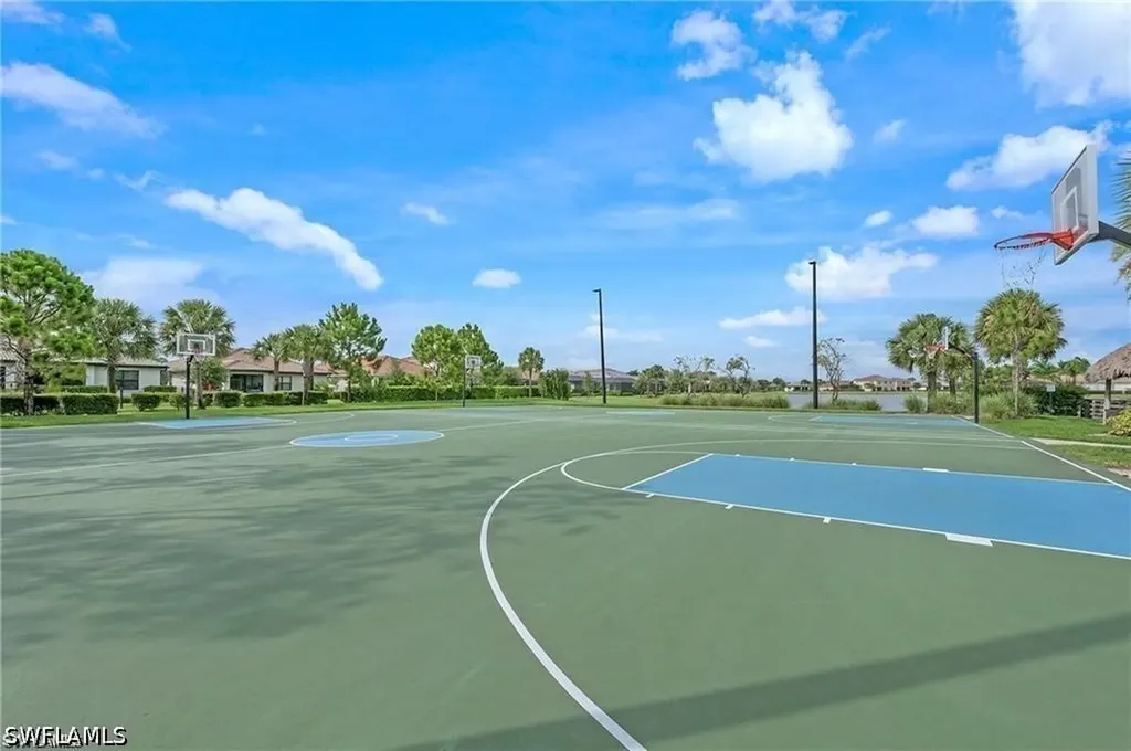 2722 Citrus Street Naples FL 34120