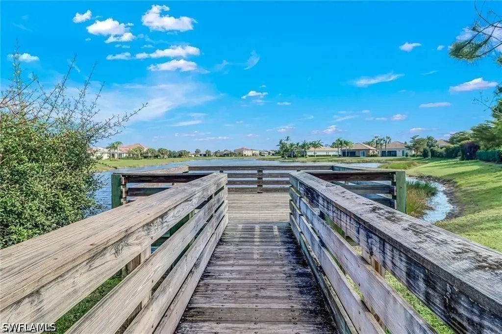 2722 Citrus Street Naples FL 34120