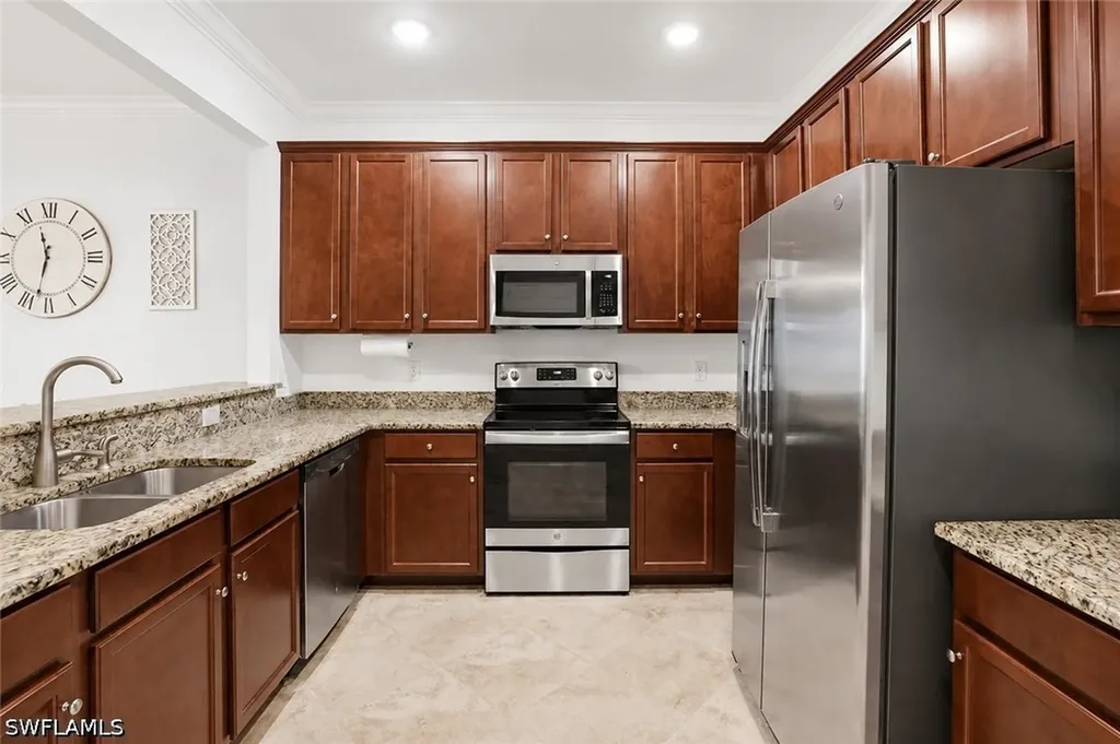 2722 Citrus Street Naples FL 34120