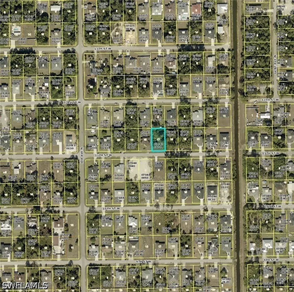 2810 11th Street W Lehigh Acres FL 33971