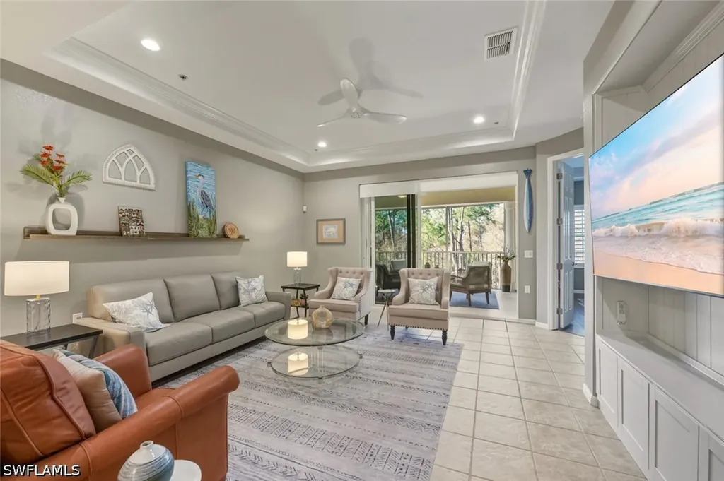 4833 Hampshire Court Naples FL 34112