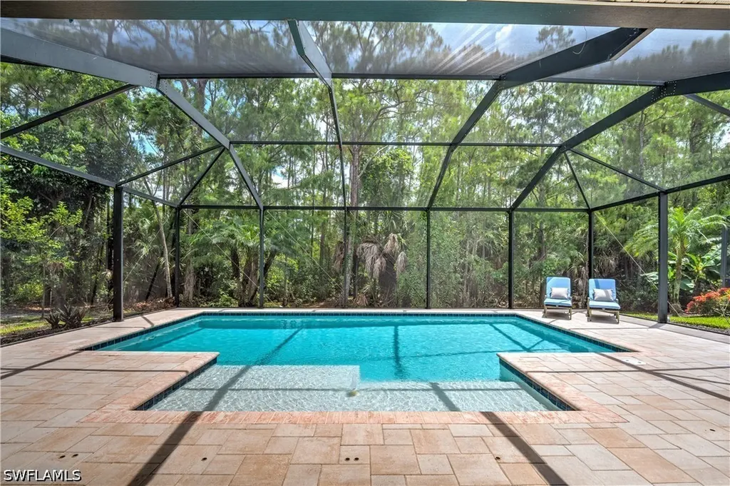 12631 Biscayne Court Naples FL 34105