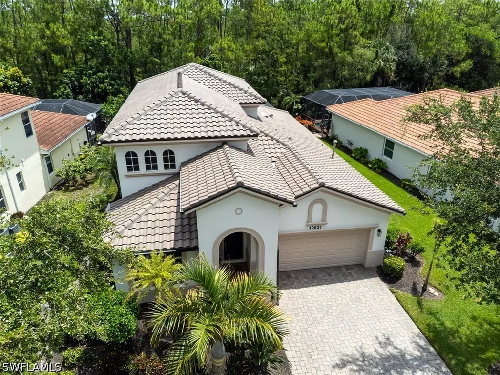 12631 Biscayne Court Naples FL 34105