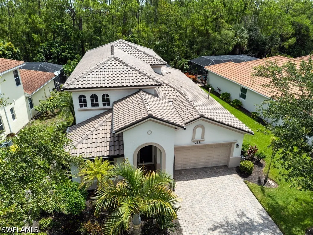 12631 Biscayne Court Naples FL 34105