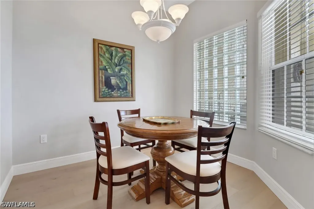 401 Bayfront Place Naples FL 34102
