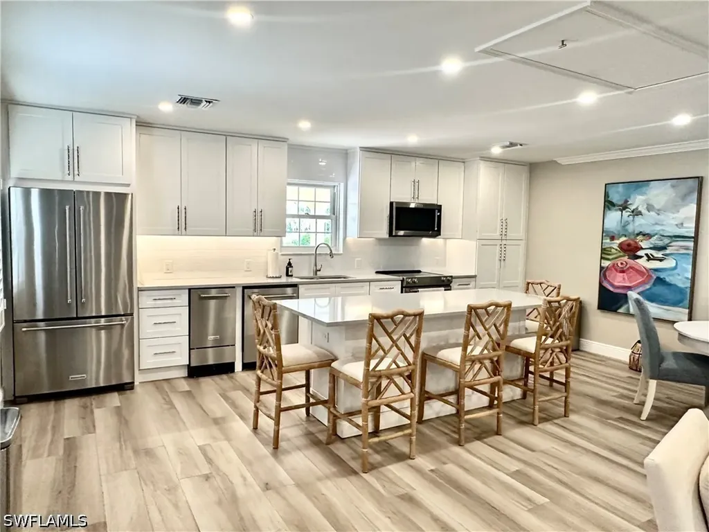 3483 Gulf Shore Boulevard N Naples FL 34103