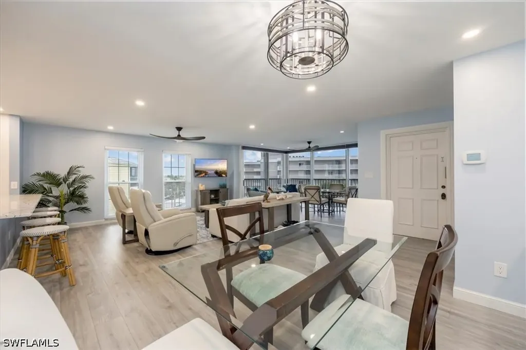 3483 Gulf Shore Boulevard N Naples FL 34103