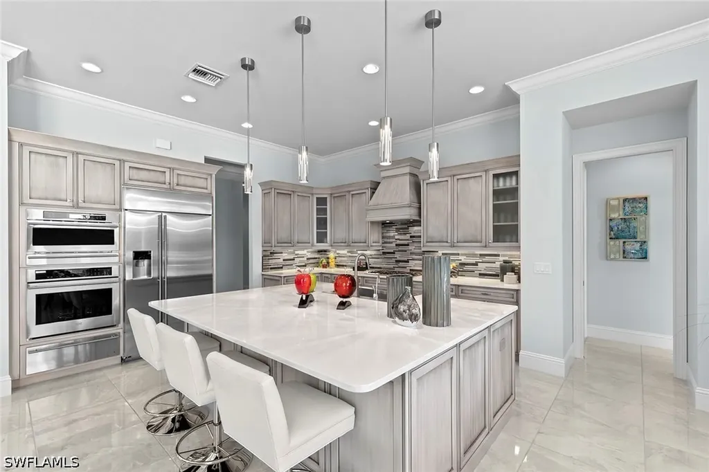 6129 Sunnyslope Drive Naples FL 34119