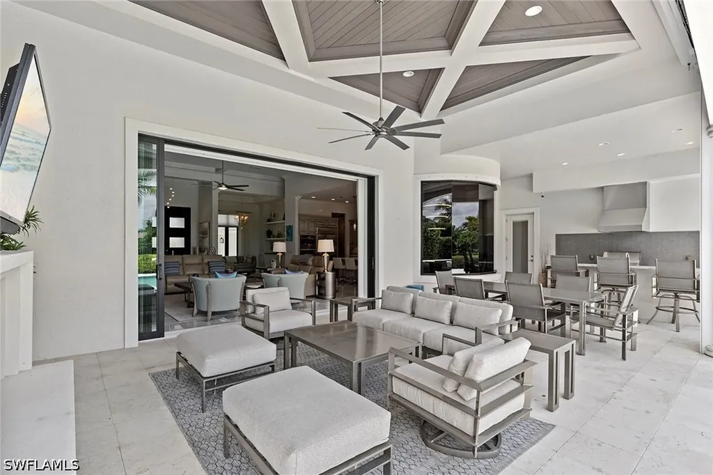 6129 Sunnyslope Drive Naples FL 34119