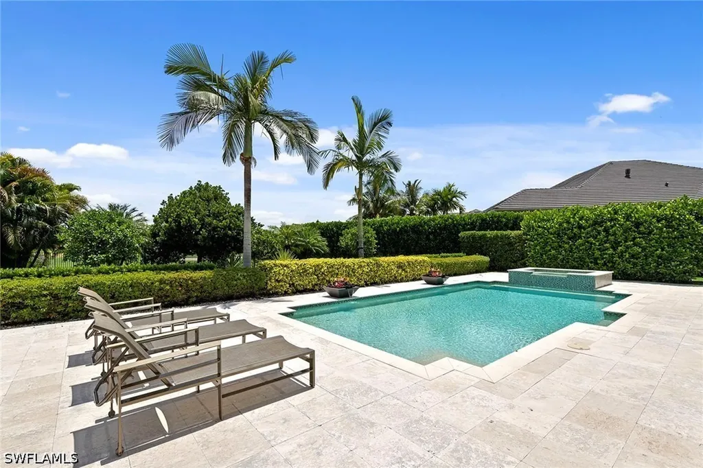 6129 Sunnyslope Drive Naples FL 34119