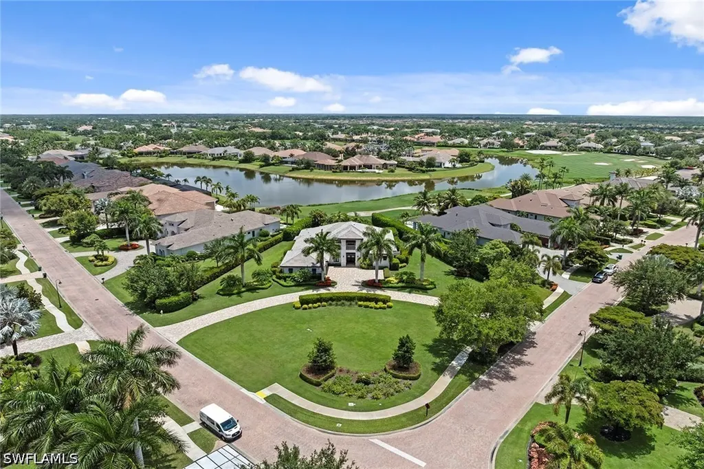 6129 Sunnyslope Drive Naples FL 34119