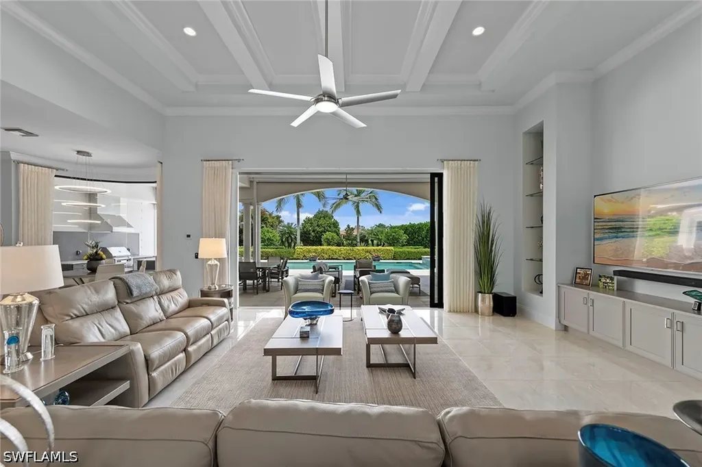6129 Sunnyslope Drive Naples FL 34119