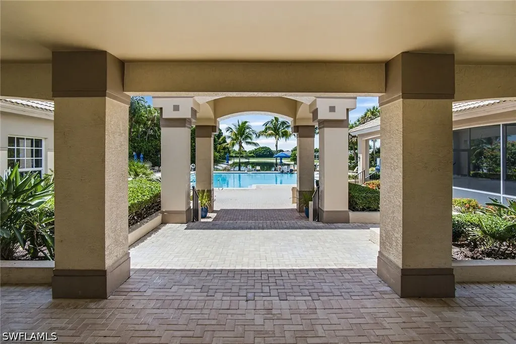 7822 Gardner Drive Naples FL 34109