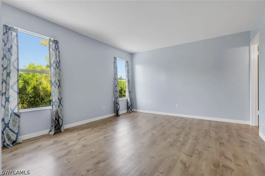 6085 Lake Front Drive Fort Myers FL 33908