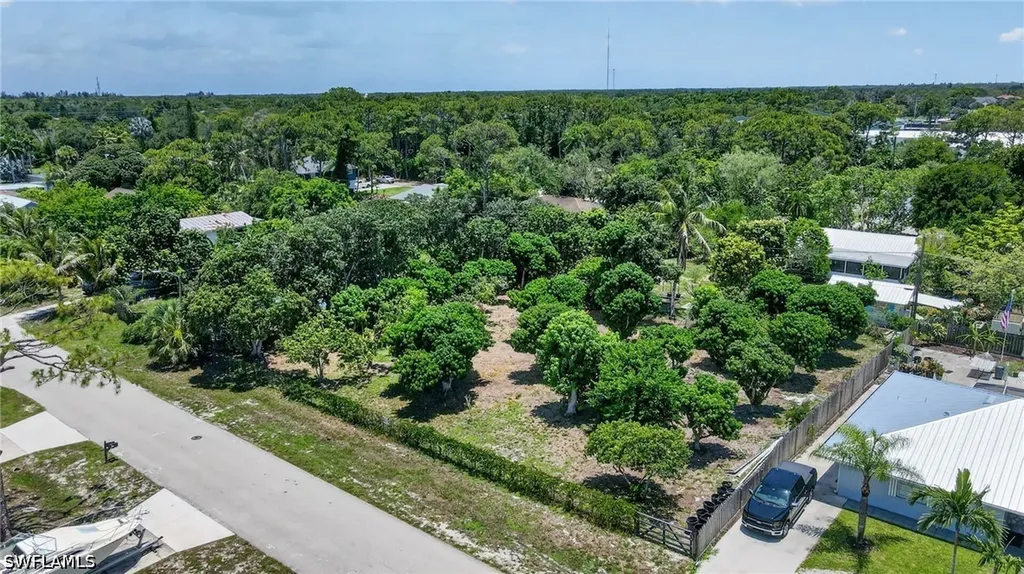 9160 Carolina Street Bonita Springs FL 34135