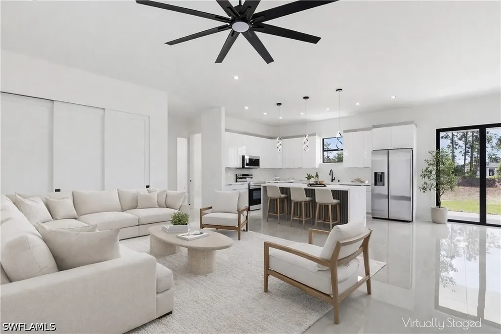 1122 Edelweiss Street E Lehigh Acres FL 33974