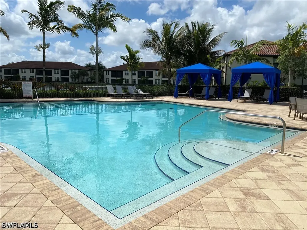 15114 Palmer Lake Circle Naples FL 34109